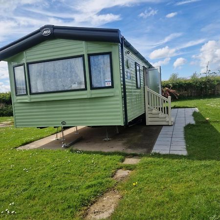 Niks Caravans Waxholme Buitenkant foto