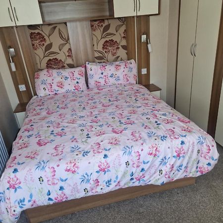 Niks Caravans Waxholme Buitenkant foto